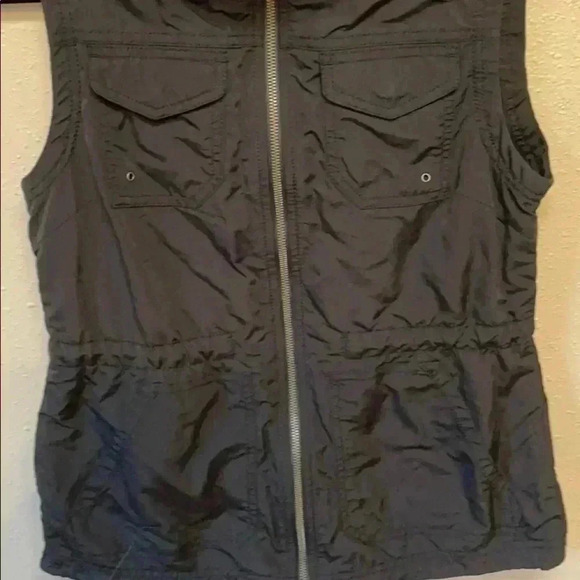 COLUMBIA SPORTSWEAR Women’s Vest - Picture 3 of 6
